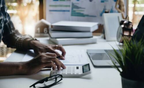 Kluczowe korzyści z powierzenia deklaracji podatkowych ekspertom w księgowości