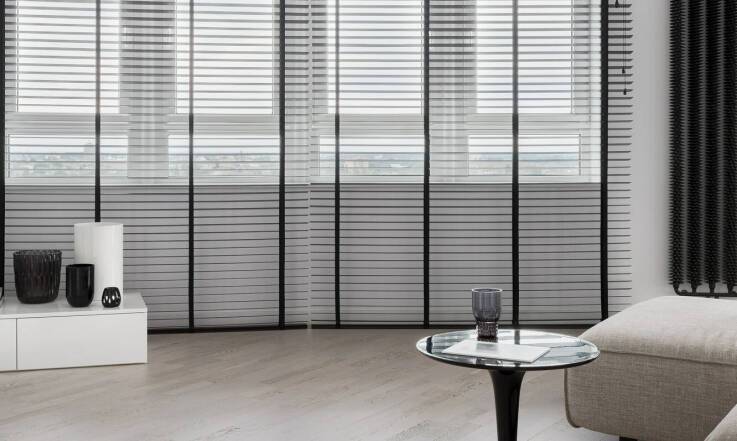 Dopasowanie plis na wymiar do nowoczesnych aranżacji wnętrz