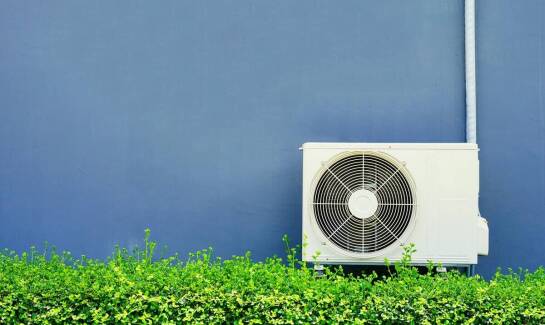 Wpływ klimatyzacji na jakość powietrza wewnętrznego – co warto wiedzieć?