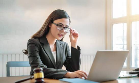 Adwokat a rozwody – jak wygląda proces reprezentacji klienta?