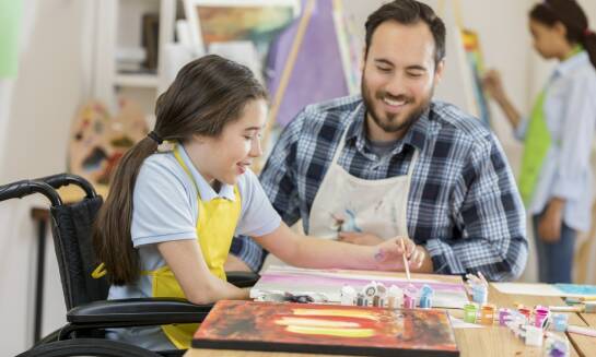 Arteterapeutyczny trening umiejętności społecznych