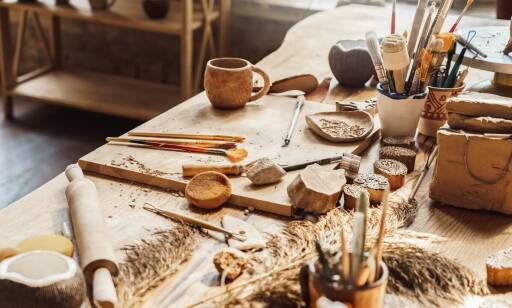 Różnorodność kołków drewnianych dostępnych na rynku – co warto wiedzieć?