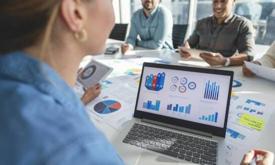 Jak brak podatku VAT wpływa na konkurencyjność spółek LLC?