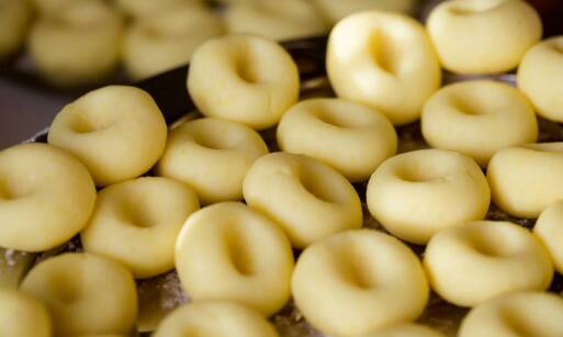 Producent ciastek kruchych: jakie korzyści płyną ze starannie dobranych składników?