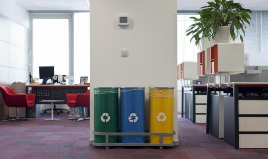 Pojemniki do segregacji odpadów: jakie modele są najczęściej wybierane?