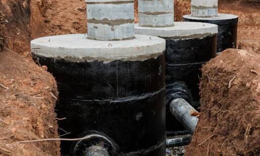 Jakie są najważniejsze kryteria przy wyborze producenta szamb betonowych?