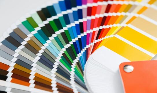 Wpływ farby do PCV na trwałość i estetykę nadruków na plastiku