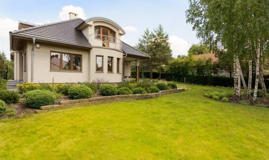 Dlaczego warto zainwestować w dom na sprzedaż w Radzyminie?