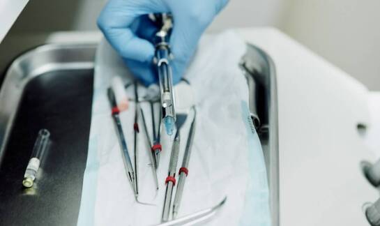 Fibryna bogatopłytkowa a spłycenie zmarszczek – jak to działa?