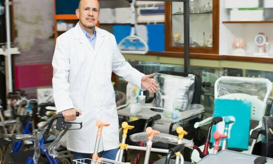 Jakie są kluczowe elementy efektywnego serwisu sprzętu medycznego?