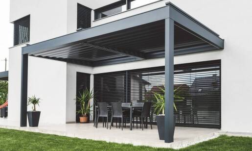 Odporność na warunki atmosferyczne: kluczowe cechy nowoczesnych carportów