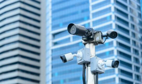 Rejestratory 4w1: jak integrują stare i nowe systemy monitoringu?