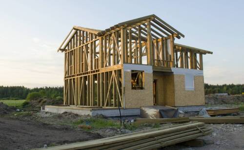 Kluczowe aspekty budowy domu od podstaw w kontekście energooszczędności