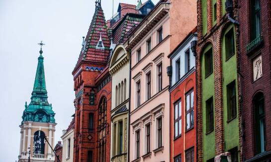 Jakie są kluczowe czynniki wyboru firmy do holowania we Wrocławiu?