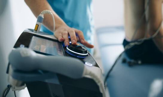 Bezpieczeństwo korzystania z komory kriogenicznej – co warto wiedzieć?