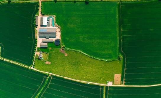 Czy mogę latać dronem w Polsce?