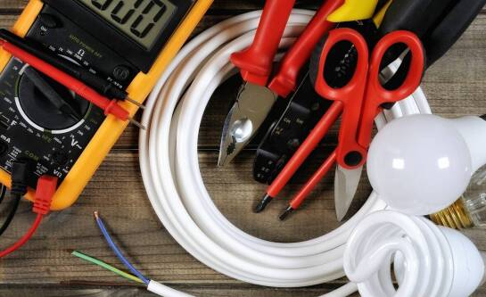 Ile kosztuje punkt elektryczny w 2025 roku?