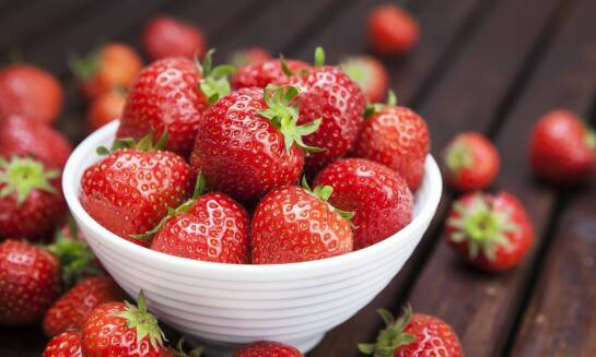 Korzyści zdrowotne wynikające ze stosowania pestek z truskawki