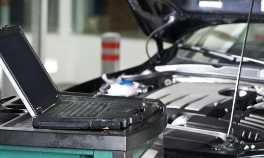Diagnostyka komputerowa – klucz do szybkiego rozwiązywania problemów mechanicznych