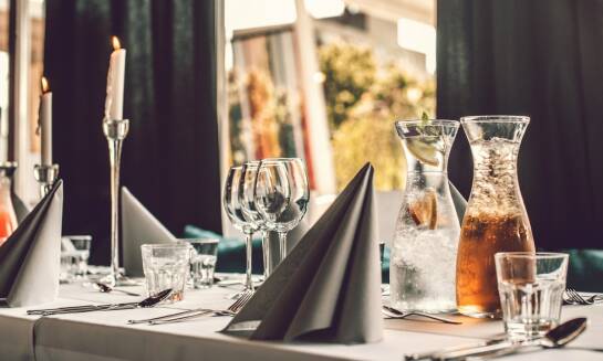 Imprezy okolicznościowe Bydgoszcz – jak zapewnić wyjątkowe doświadczenia kulinarne?