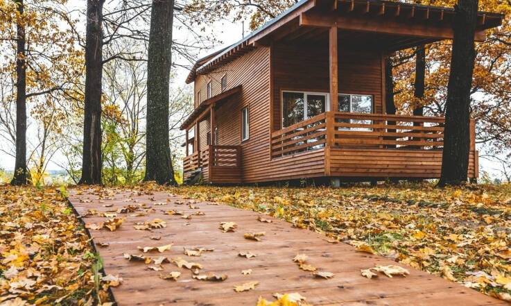 Trzęsacz: Relaksacyjne korzyści pobytu w domkach z basenem