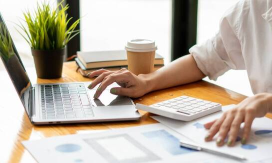 Jak monitoring płatności zapewnia stabilność finansową nieruchomości?