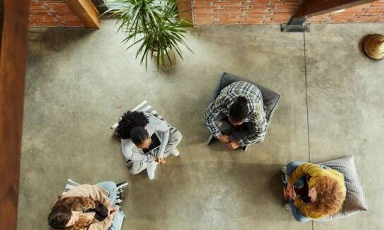 Grupy wsparcia dla rodzin osób z zaburzeniami odżywiania – jakie korzyści przynoszą?