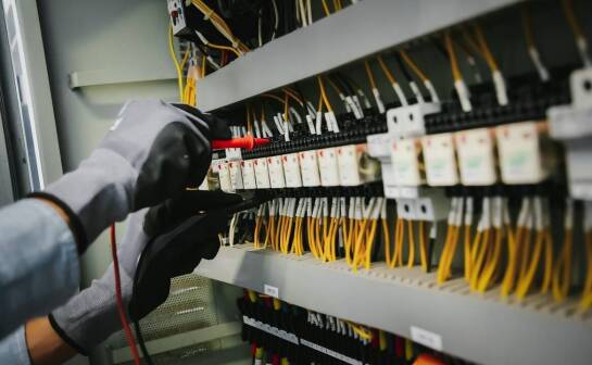 Pomiar wyładowań niezupełnych jako element prewencyjnej diagnostyki sieci energetycznej