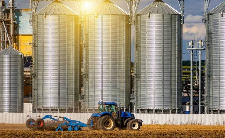 Hala blaszana w rolnictwie: nowoczesne zastosowania i korzyści