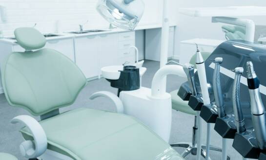 Nowoczesne metody leczenia zębów dla całej rodziny w gabinecie stomatologicznym