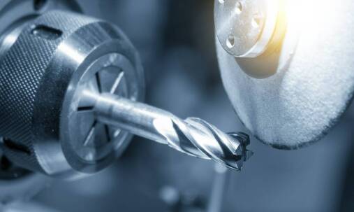 Rola toczenia w procesie obróbki metali skrawaniem CNC