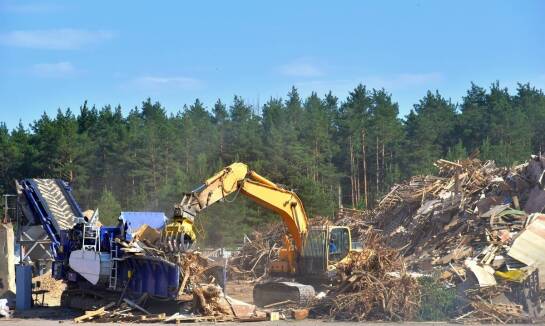 Zastosowanie kontenerów na złom w branży budowlanej