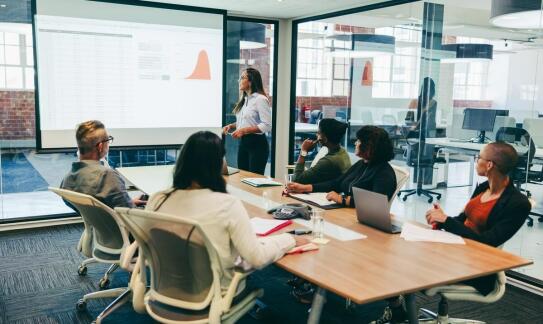 Wpływ outsourcingu kadrowo-płacowego na zadowolenie pracowników