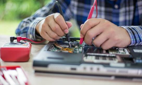 Najczęstsze problemy z laptopami Dell i jak je rozwiązuje serwis w Krakowie.