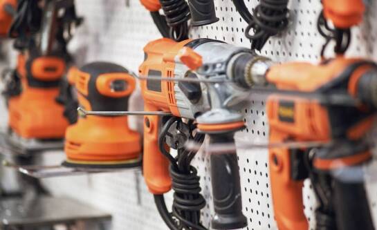 Jakie modele wycieraczek są najbardziej odporne na warunki ekstremalne pogodowe?