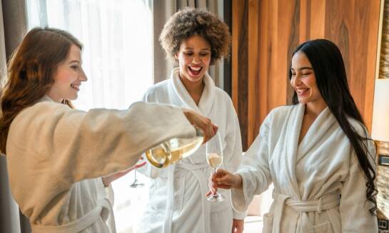 Zastosowanie solnego peelingu w strefie podczas relaksacyjnych firmowych eventów