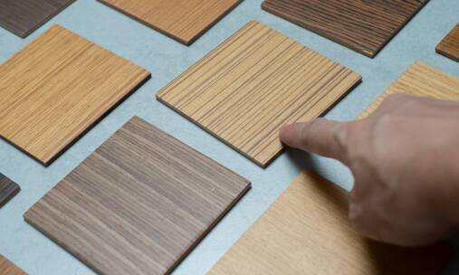 Warstwowe płyty w budownictwie modułowym – przyszłość czy teraźniejszość?