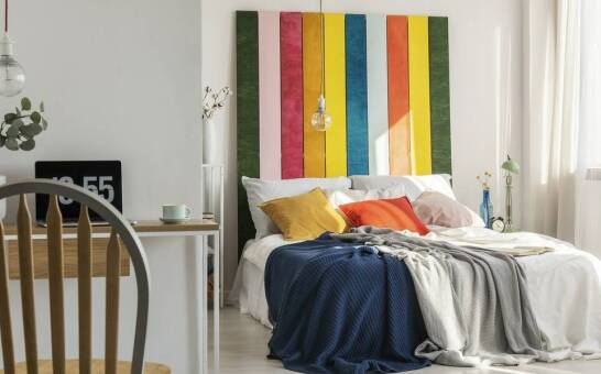 Komfortowe pokoje dla studentek: co oferują tanie hotele?