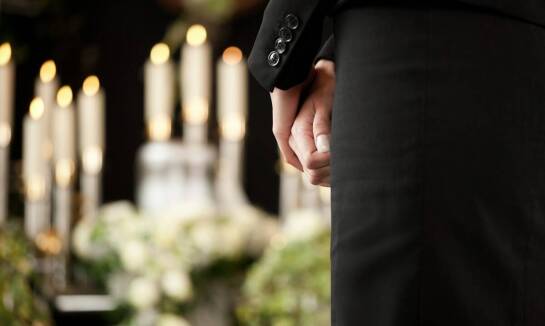 Zakład pogrzebowy – kompleksowa obsługa formalności związanych z pogrzebem