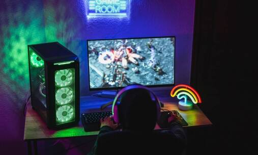 Jak Multiplayer Boxer wpływa na doświadczenia graczy w lokalach rozrywkowych?