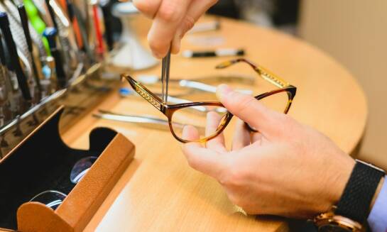 Wpływ jakości soczewek na komfort widzenia – co zaleca optometrysta?