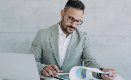 Pełna księgowość a rozwój firmy: korzyści płynące z profesjonalnej księgowej obsługi