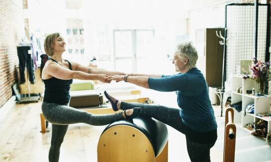 Jakie są korzyści płynące z instruktorskich kursów pilates?