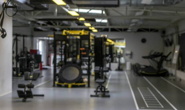 Jak aplikacja Smart Gym wspiera planowanie treningów do budowania mięśni?