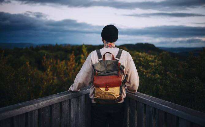 Bluzy na chłodniejsze dni – L-Shop-Team w Krakowie