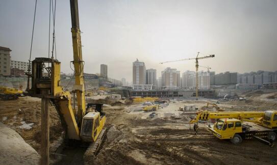 Jak rynek pracy wpływa na inwestycje w nieruchomości w Chorwacji?