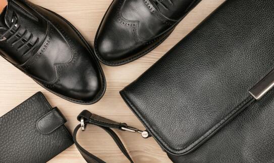 Szkolne obuwie od Tim butów: dlaczego warto postawić na jakość?