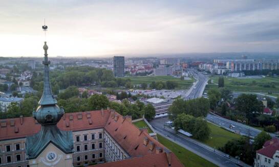 Dlaczego przewozy z Wałbrzycha do Niemiec są korzystne dla studentów?
