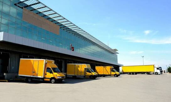 Rola floty pojazdów z HDS w realizacji skomplikowanych projektów logistycznych