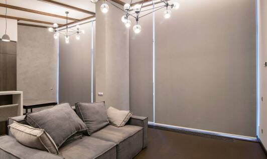 Jak dobrać odpowiednie rolety do okien dużych?